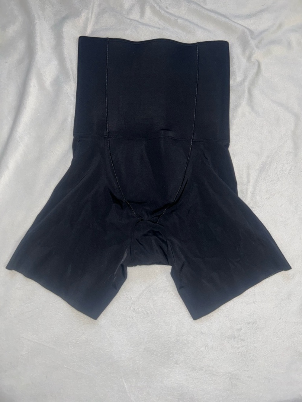 La Vie En Rose High-Waist Black Shaping Shorts